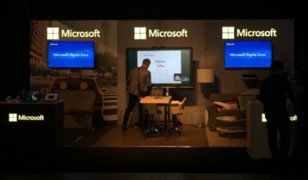 Mediaserwery Coolux na stoisku wystawienniczym Microsoft, Katowice, 2016