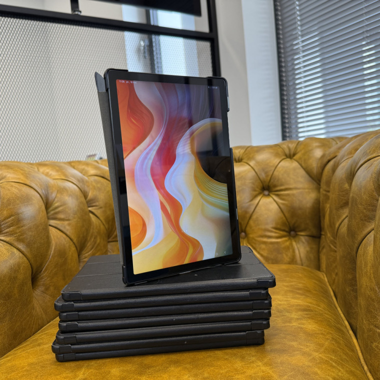 Tablet Samsung Galaxy A8 10.5" SM-X205 zdjęcie 3