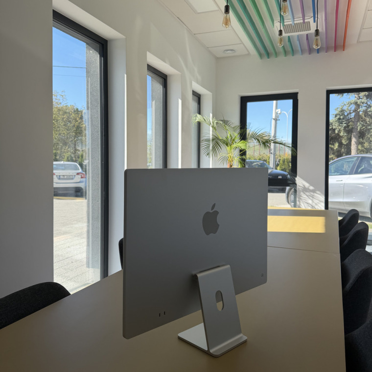 iMac 24", M4, 16GB, SSD256 zdjęcie 2