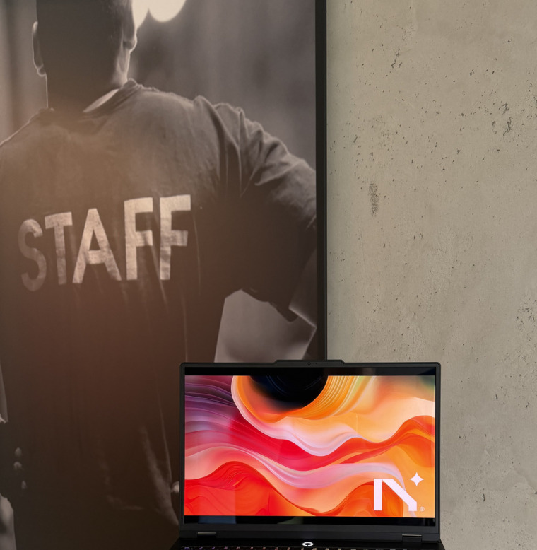 Laptopy 15,6", i7, 32GB RAM, RTX5060 zdjęcie 2