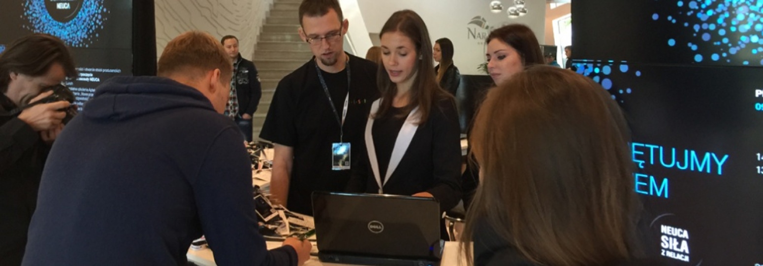 wynajem tabletów, tworzenie aplikacji dedykowanych na tablety