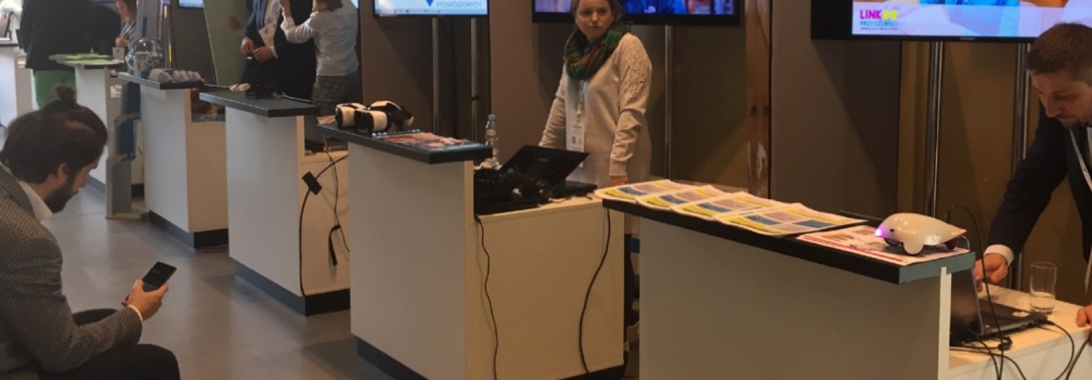 techniczna obsługa konferencji w cnk, wynajem sprzętu multimedialnego