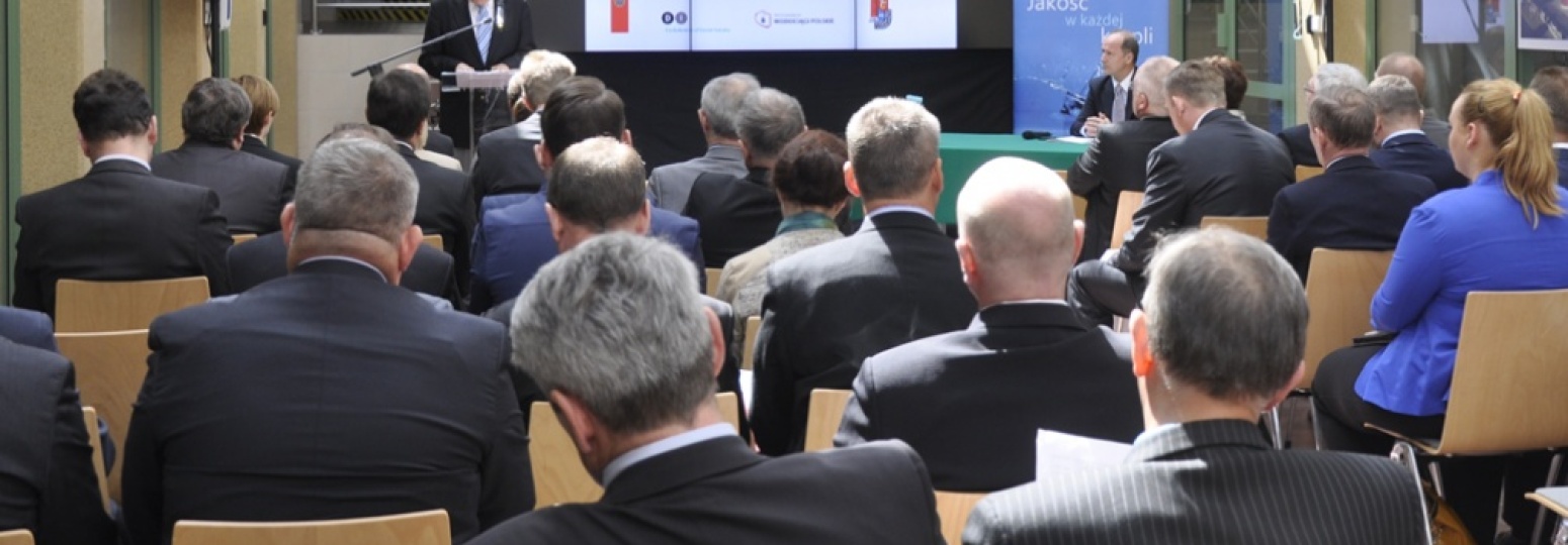 obsługa techniczna imprez, obsługa tłumaczeń symultanicznych