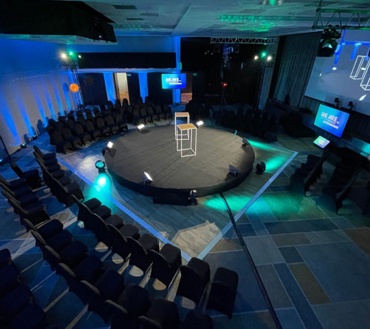 konferencja, event, światło, dźwięk, realizacja, połączenia z prelegentami